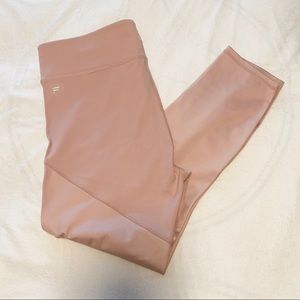 NEVER WORN Fabletics Light Pink Leggings Size L